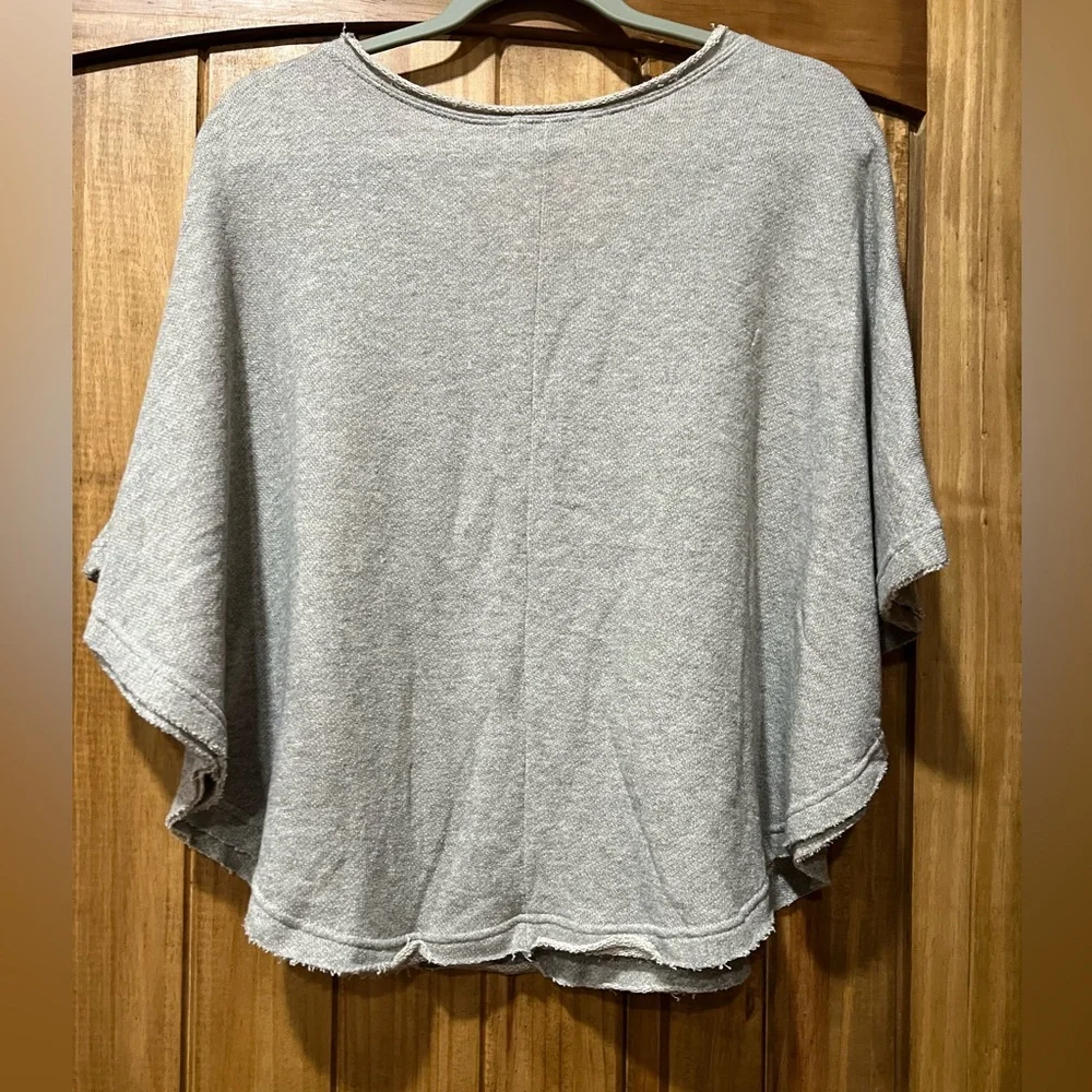One Clothing Gray Women's Poncho Sweatshirt - Picture 4 of 4